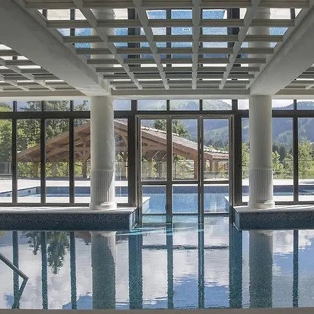 Hotel Four Seasons 5*