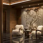 Four Seasons Hotel