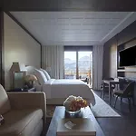 Four Seasons 5*