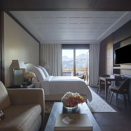 Four Seasons 5*