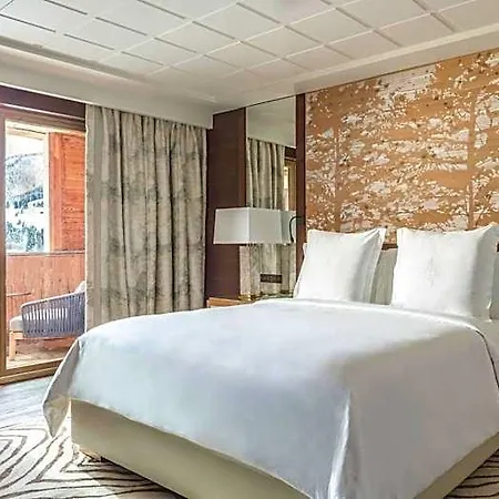 Four Seasons Hotell 5*
